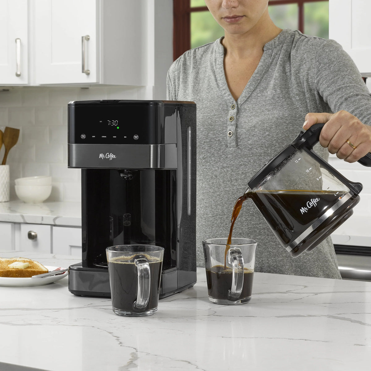 12 Cup Programmable Coffee Maker H31990