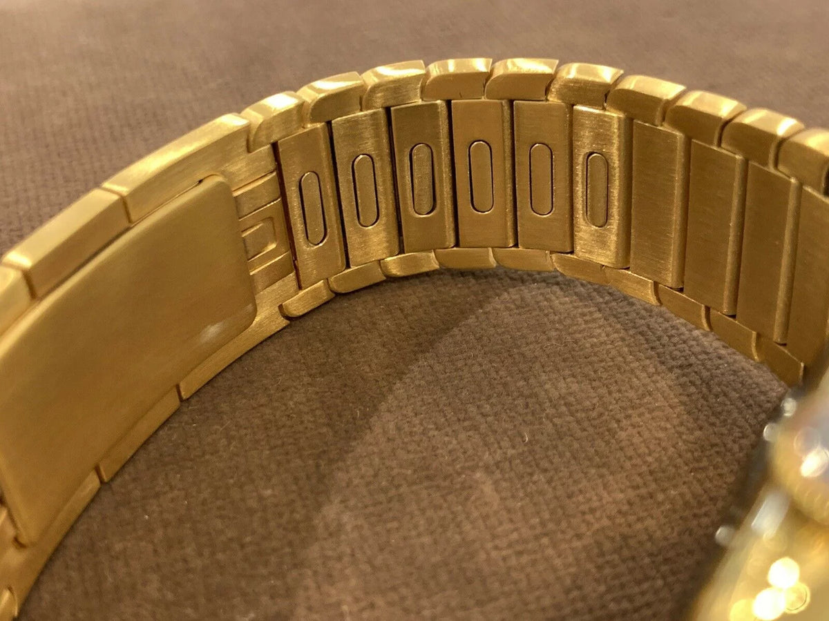 24K Gold Plated 44mm Stainless Steel Smartwatch with Link Band V664