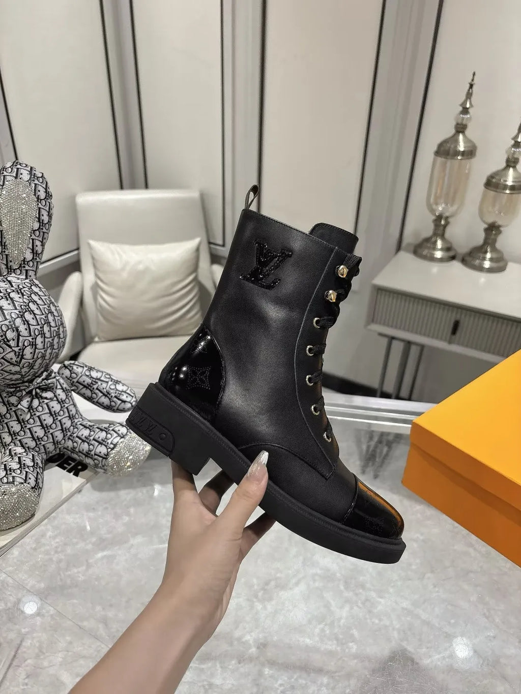 Women Boots G952