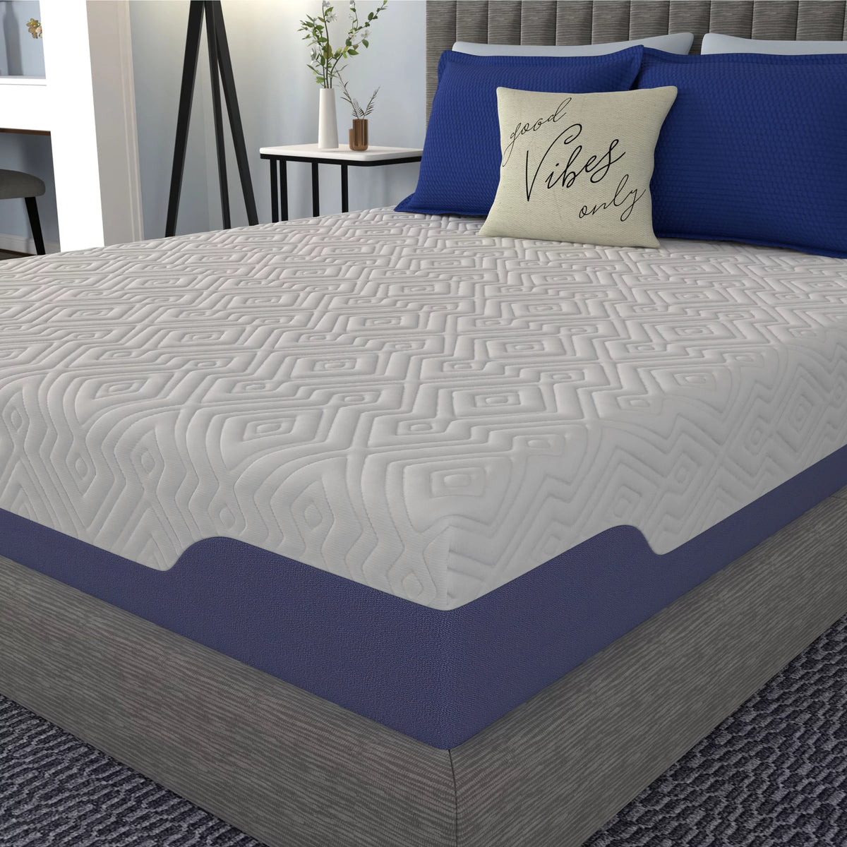 Hybrid Mattress, California King V49609