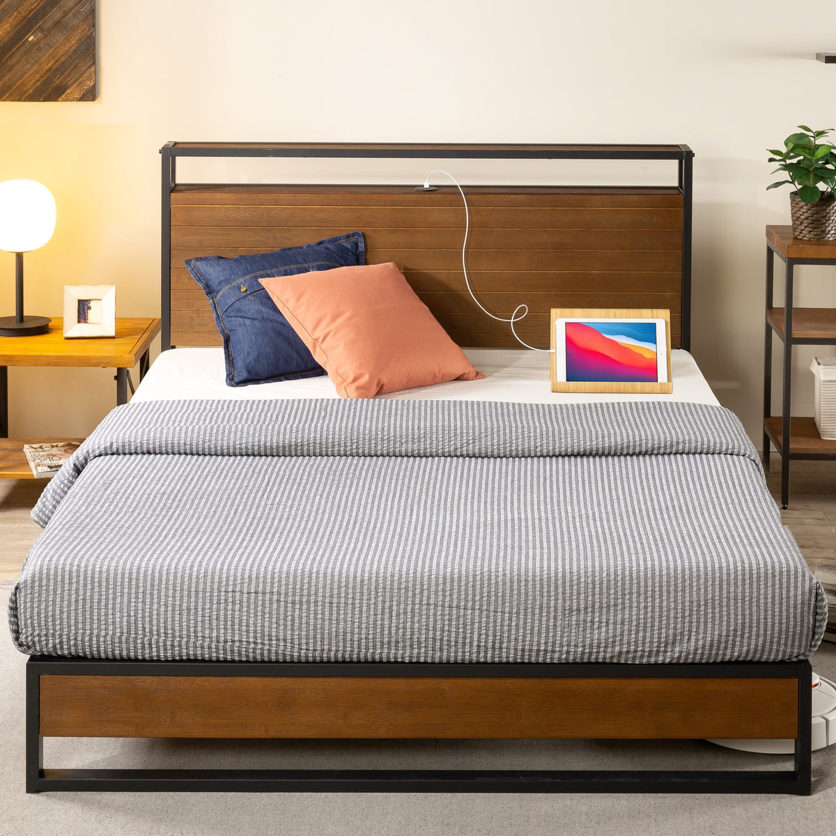 Queen Bamboo and Metal Platform Bed Frame with Shelf and USB Ports Y446
