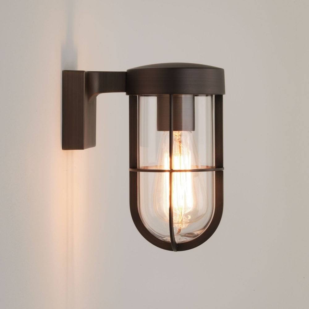 Bronze Cast Bronze Wall Light J514804