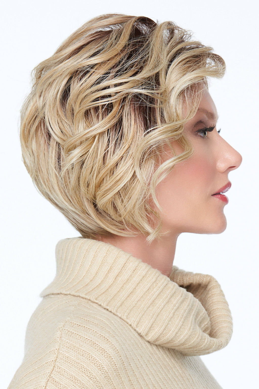 Going places Wig M47139