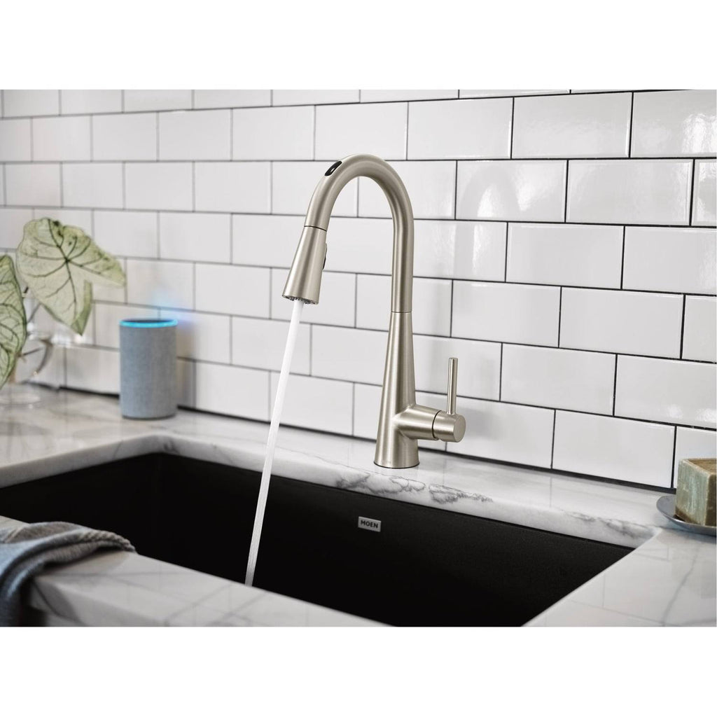 Chrome One-Handle Pulldown Kitchen Faucet D9377
