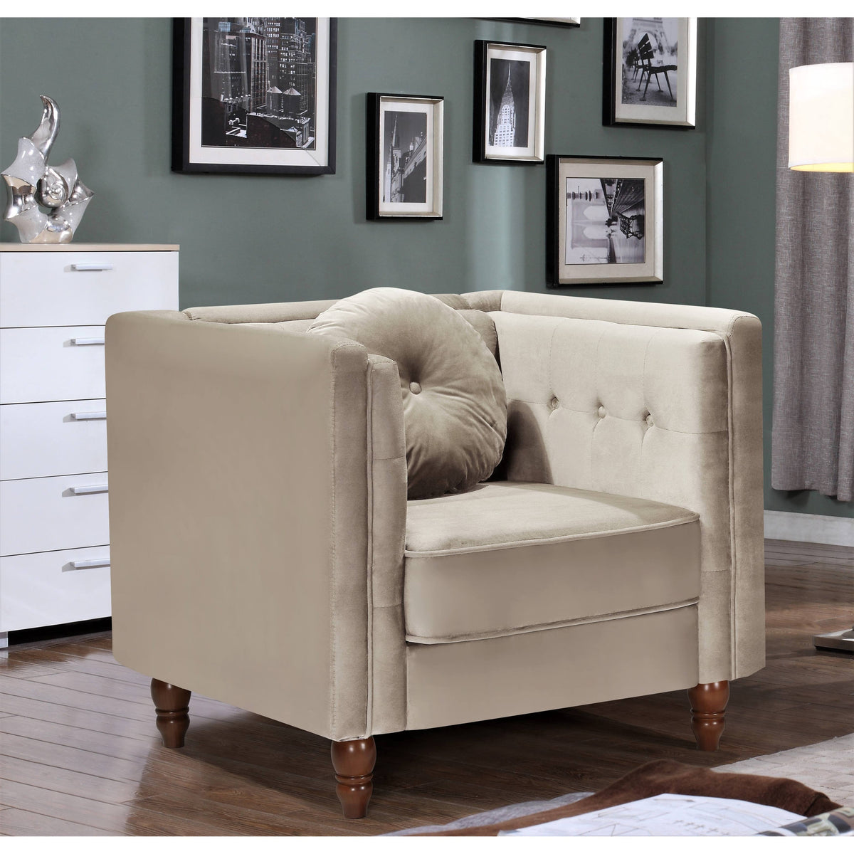 Grey Chesterfield Chair J9594