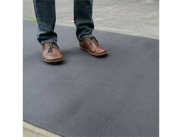 Black Traction Rubber Runner Mat D923