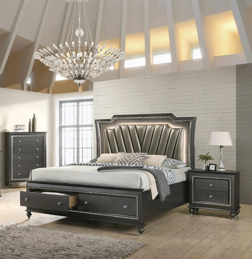 Metallic Grey Storage Bedroom Set with Chest B5867
