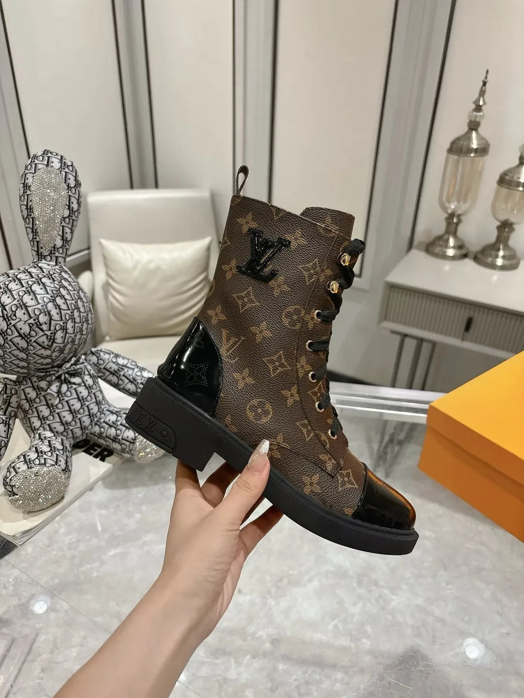 Women Boots G952