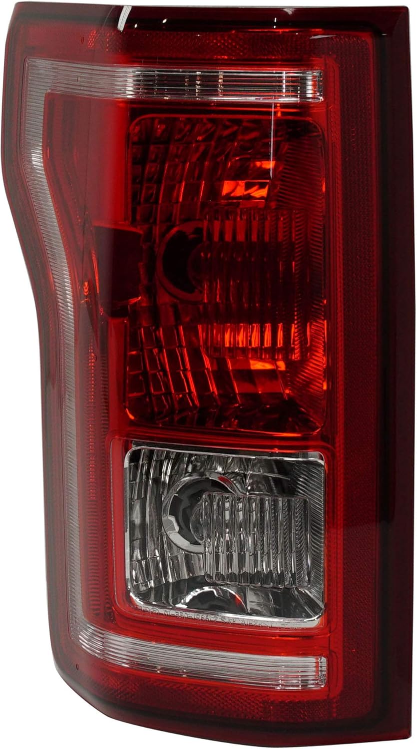 Tail Light Assembly Set of 2 Halogen Clear & Red Lens M175756