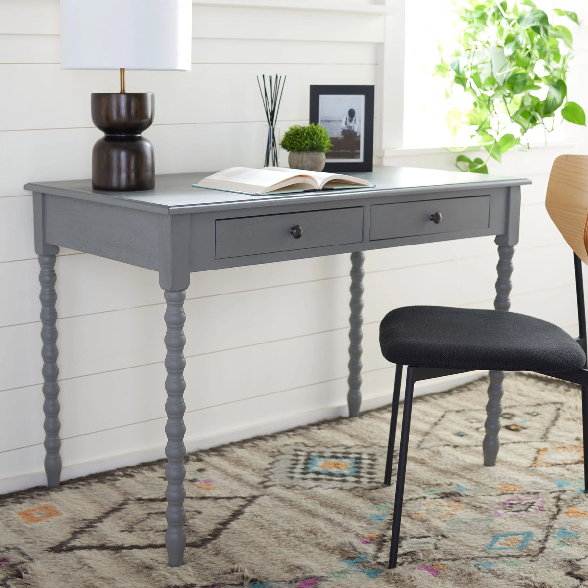 2 Drawer Desk K157