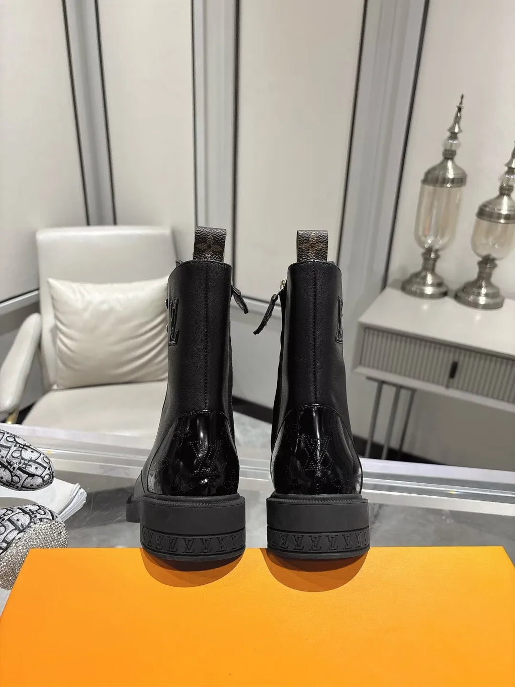 Women Boots G952